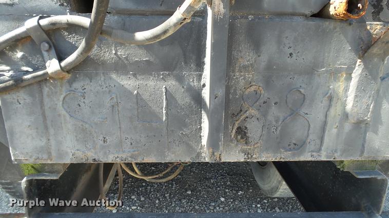 image for item DC2656 1986 Volvo White WCS64T seed tender truck