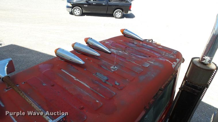 image for item DC2656 1986 Volvo White WCS64T seed tender truck