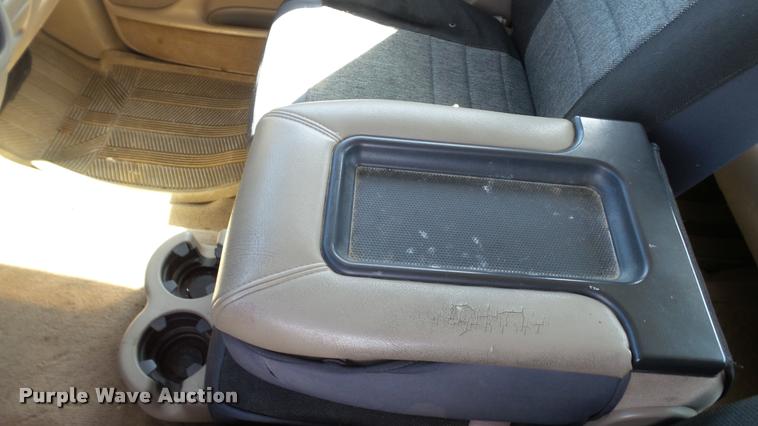 image for item DC2657 2003 Chevrolet Silverado 2500HD Ext. Cab pickup truck