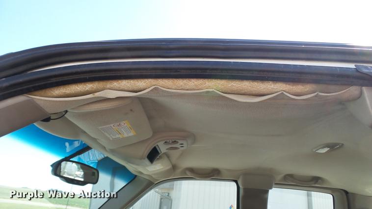 image for item DC2657 2003 Chevrolet Silverado 2500HD Ext. Cab pickup truck