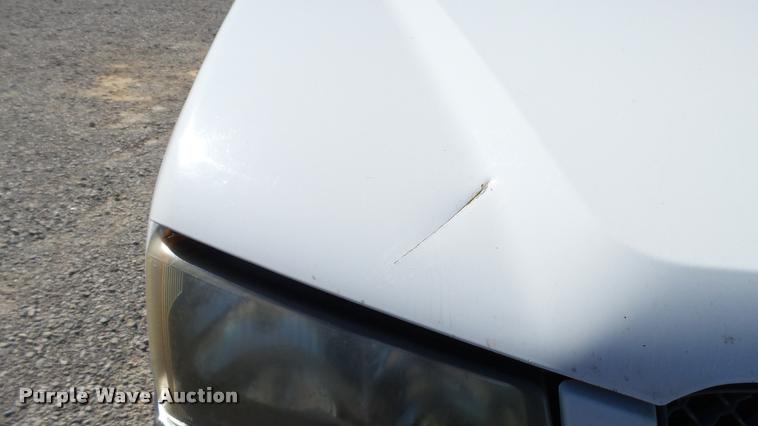 image for item DC2657 2003 Chevrolet Silverado 2500HD Ext. Cab pickup truck