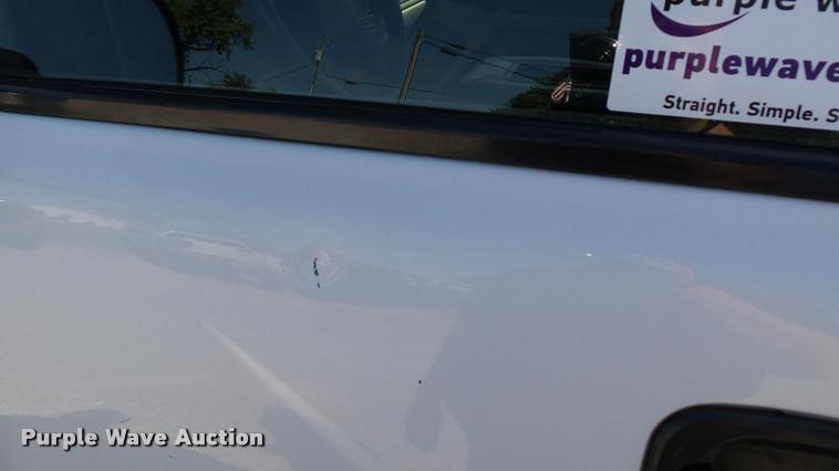 image for item DC2657 2003 Chevrolet Silverado 2500HD Ext. Cab pickup truck