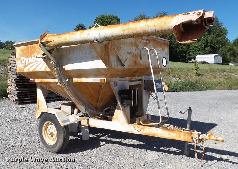 image for item DC2658 1990 Parker 1500 single hopper grain trailer