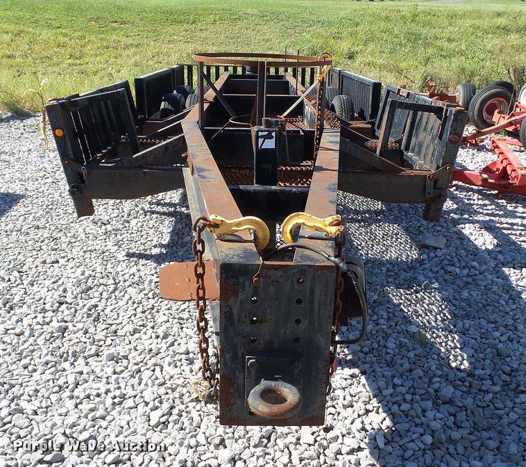 image for item DC2659 2000 B&B 24000 sprayer trailer