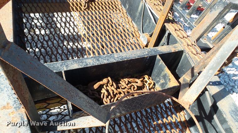 image for item DC2659 2000 B&B 24000 sprayer trailer