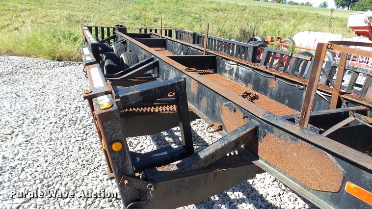 image for item DC2659 2000 B&B 24000 sprayer trailer