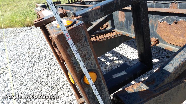 image for item DC2659 2000 B&B 24000 sprayer trailer