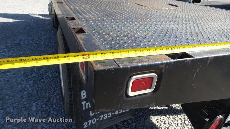 image for item DC2660 1989 International 2375 flatbed truck