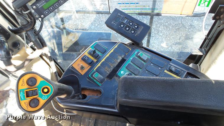 image for item DC2661 2006 Case IH FLX4520 self-propelled applicator