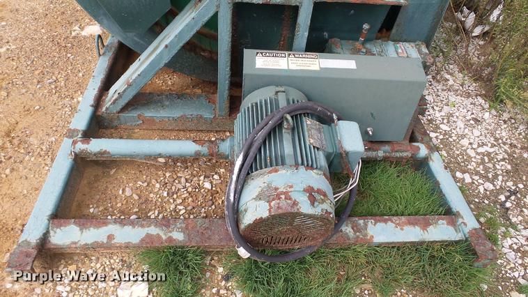 image for item DC2662 Kraus rotary fertilizer blender/mixer