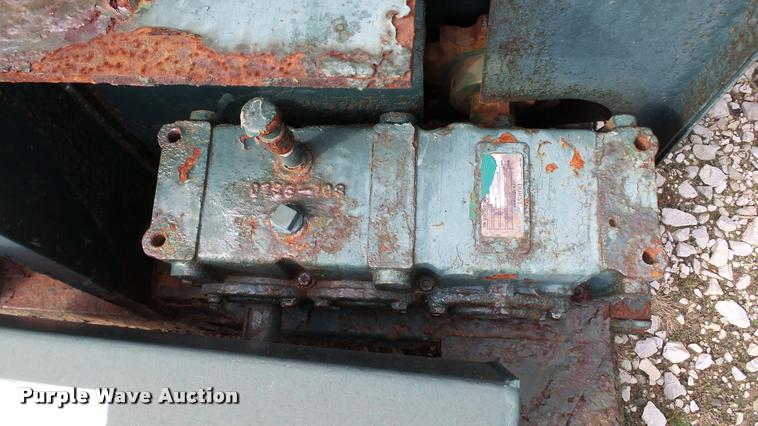 image for item DC2662 Kraus rotary fertilizer blender/mixer