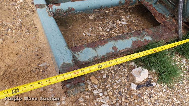 image for item DC2662 Kraus rotary fertilizer blender/mixer