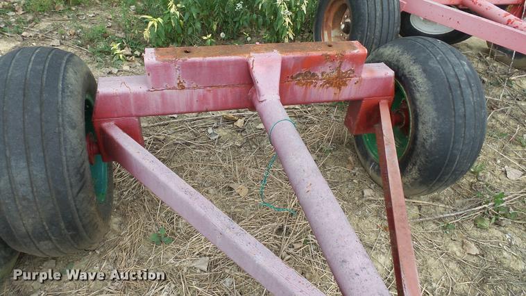 image for item DC2665 P & H anhydrous ammonia nurse tank running gear