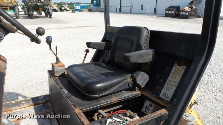 image for item DC2666 2000 Willmar Wrangler 4500 wheel loader