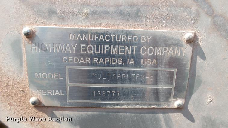 image for item DC2668 New Leader L4330G4 MultApplier stainless steel spreader box