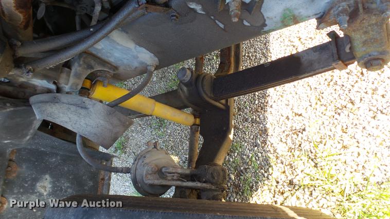 image for item DC2669 1996 Mack CH613 truck cab and chassis