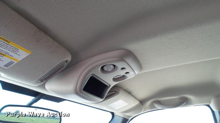 image for item DC2670 2006 Chevrolet Silverado 2500HD Ext. Cab pickup truck