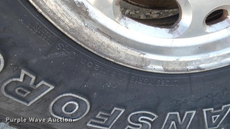 image for item DC2670 2006 Chevrolet Silverado 2500HD Ext. Cab pickup truck