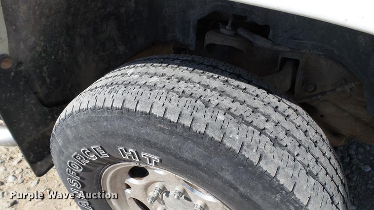 image for item DC2670 2006 Chevrolet Silverado 2500HD Ext. Cab pickup truck