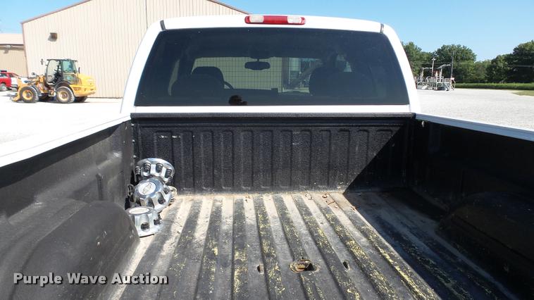 image for item DC2670 2006 Chevrolet Silverado 2500HD Ext. Cab pickup truck