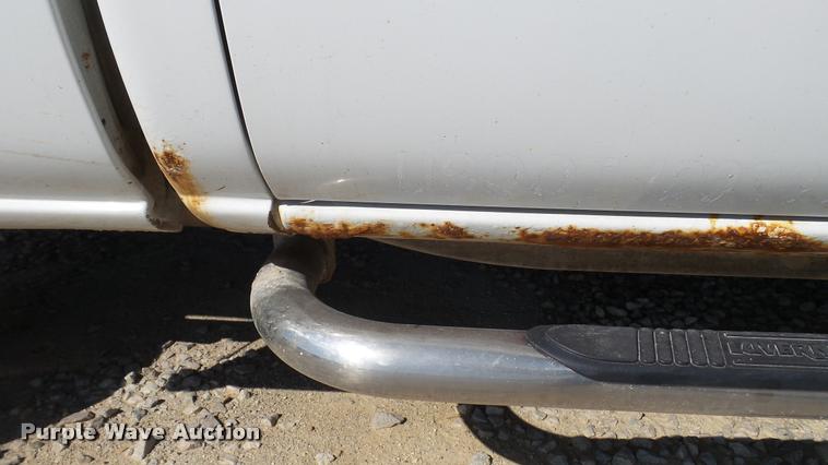 image for item DC2670 2006 Chevrolet Silverado 2500HD Ext. Cab pickup truck