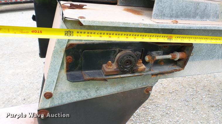 image for item DC2671 Unverferth seed conveyor