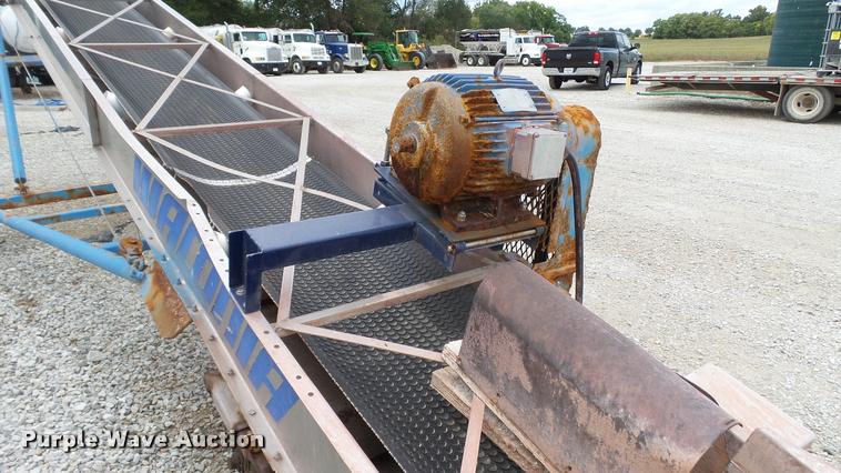 image for item DC2672 Waconia fertilizer conveyor