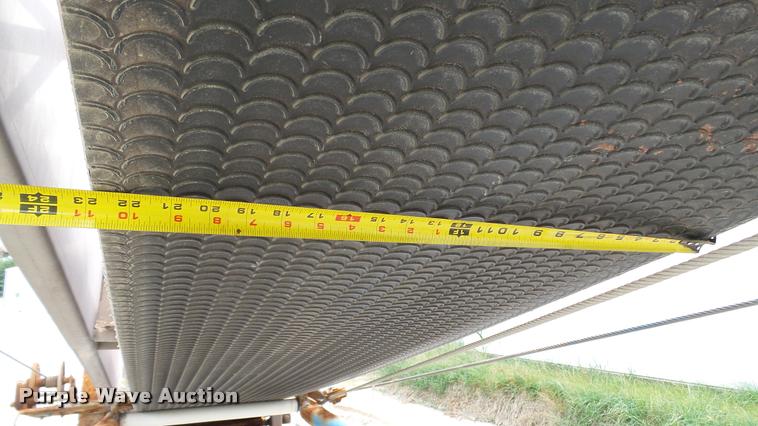 image for item DC2672 Waconia fertilizer conveyor