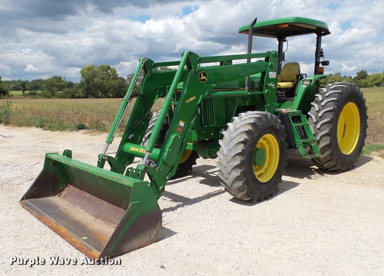 image for item DC2675 1995 John Deere 7200 MFWD tractor