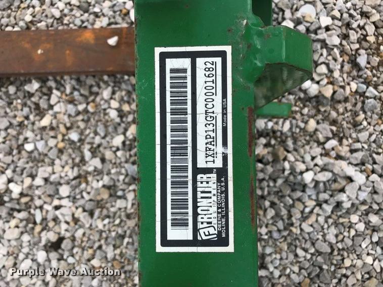 image for item DC2675 1995 John Deere 7200 MFWD tractor