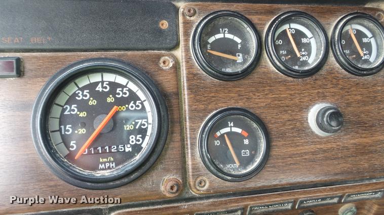 image for item DC2676 1995 Freightliner FLD112 seed tender truck