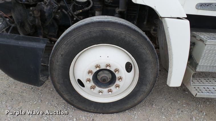 image for item DC2676 1995 Freightliner FLD112 seed tender truck