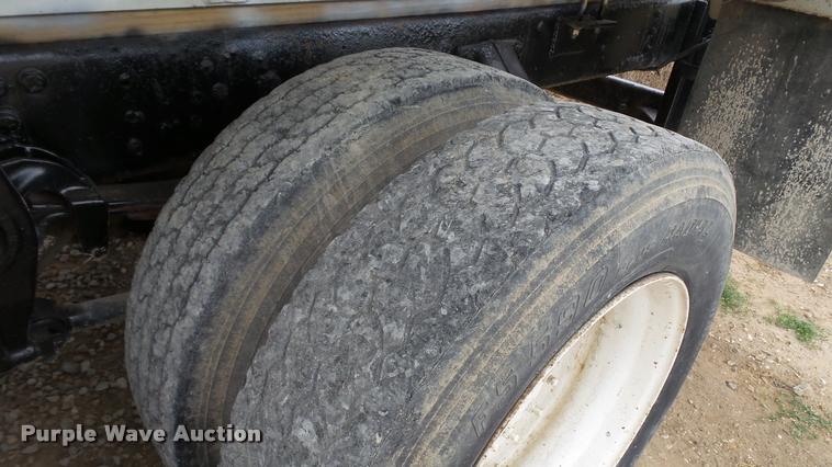 image for item DC2676 1995 Freightliner FLD112 seed tender truck