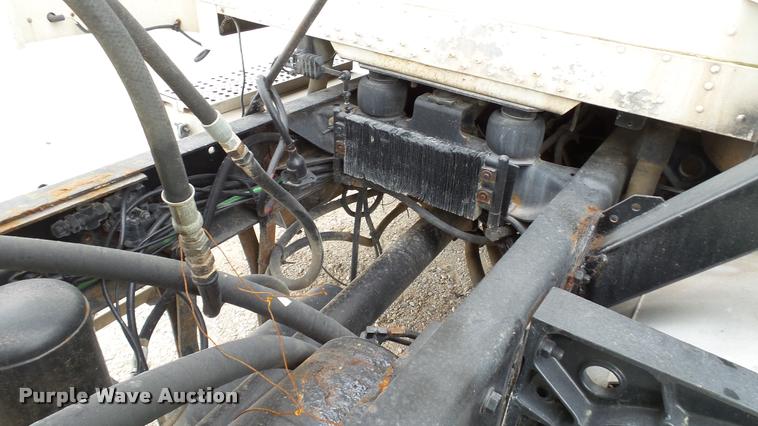 image for item DC2676 1995 Freightliner FLD112 seed tender truck