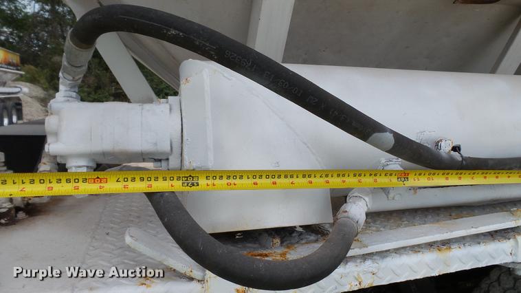 image for item DC2676 1995 Freightliner FLD112 seed tender truck