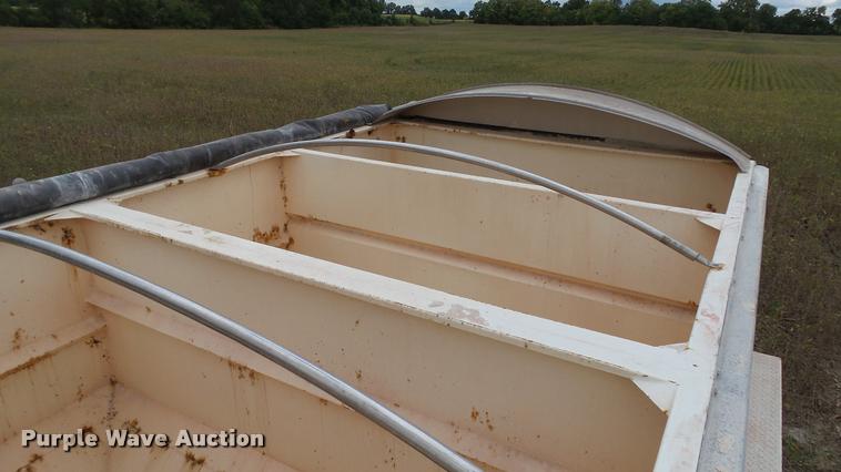 image for item DC2676 1995 Freightliner FLD112 seed tender truck