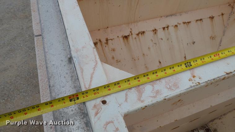 image for item DC2676 1995 Freightliner FLD112 seed tender truck