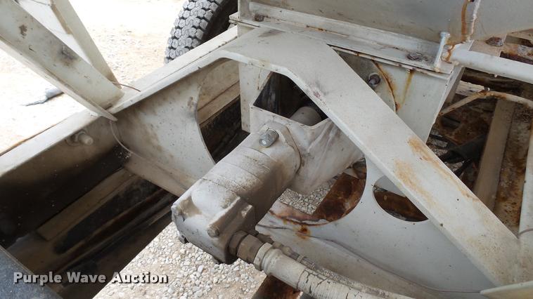 image for item DC2676 1995 Freightliner FLD112 seed tender truck