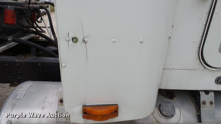 image for item DC2676 1995 Freightliner FLD112 seed tender truck