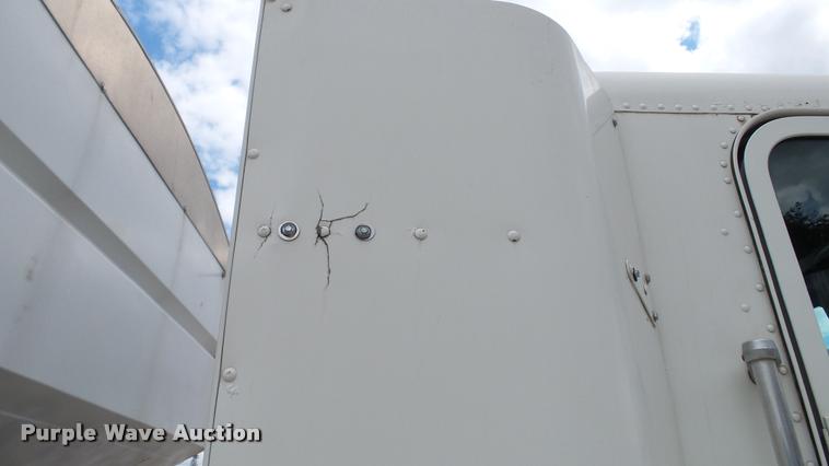 image for item DC2676 1995 Freightliner FLD112 seed tender truck