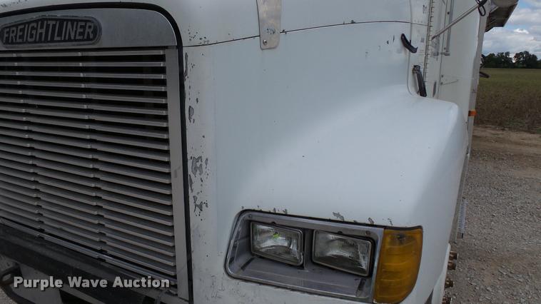 image for item DC2676 1995 Freightliner FLD112 seed tender truck