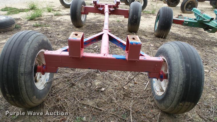 image for item DC2680 Anhydrous ammonia nurse tank running gear