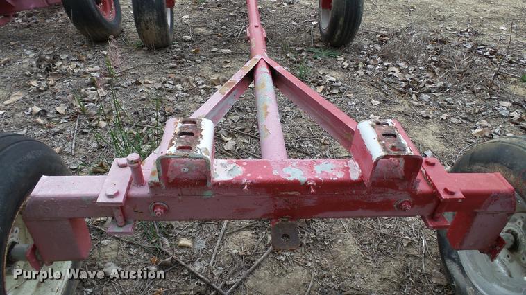 image for item DC2683 Anhydrous ammonia nurse tank running gear