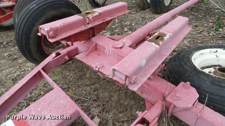 image for item DC2685 Anhydrous ammonia nurse tank running gear