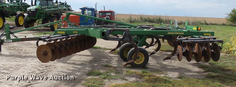 image for item DC6422 John Deere 512 disk ripper