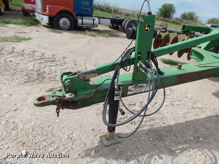 image for item DC6422 John Deere 512 disk ripper