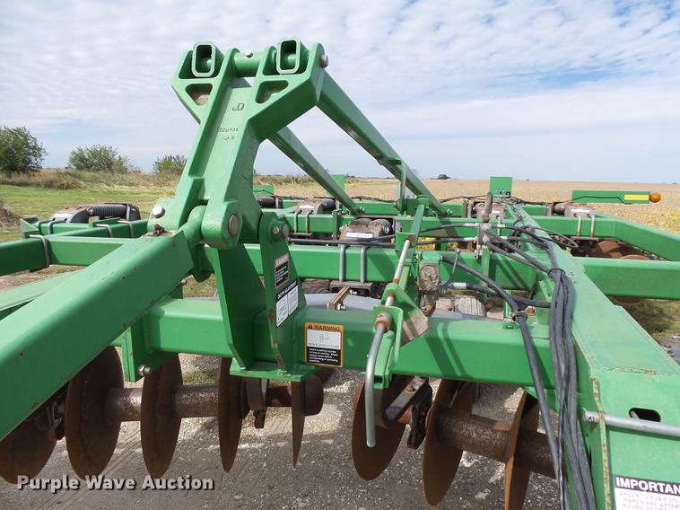 image for item DC6422 John Deere 512 disk ripper