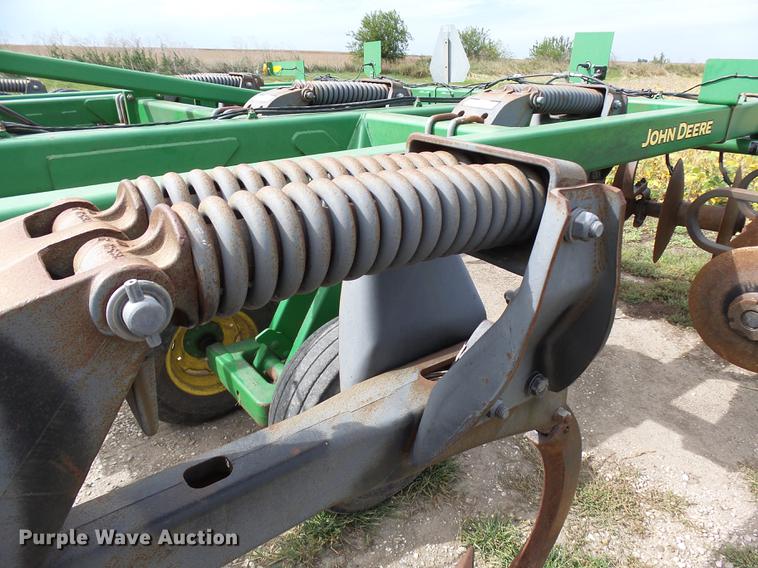 image for item DC6422 John Deere 512 disk ripper