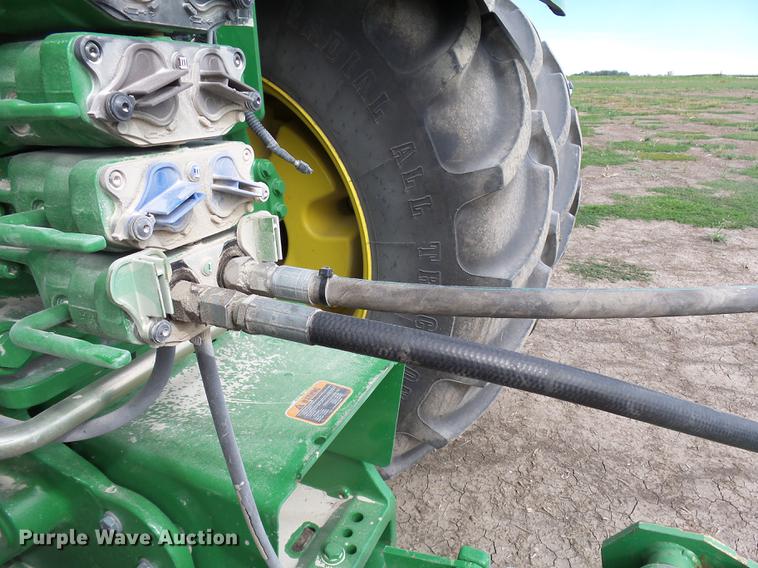 image for item DC6423 John Deere 2100 in-line ripper