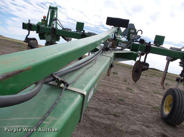 image for item DC6423 John Deere 2100 in-line ripper